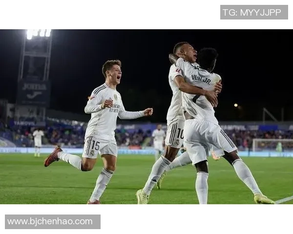 决战巴萨！皇马首发仅有悬念：2人竞赛主力 阿隆索困难挑选